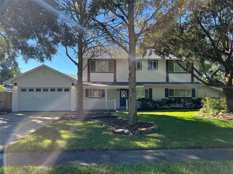 810 Magnolia Dr, Altamonte Springs, FL 32701