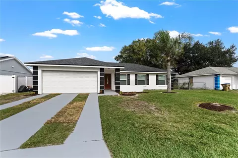 8 Trotters Cir, Kissimmee, FL 34743