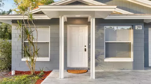 29 E 15th St, Apopka, FL 32703