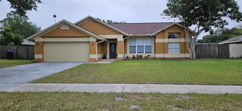 8135 Cloverglen Cir, Orlando, FL 32818