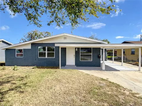 629 Russell Dr, Daytona Beach, FL 32114