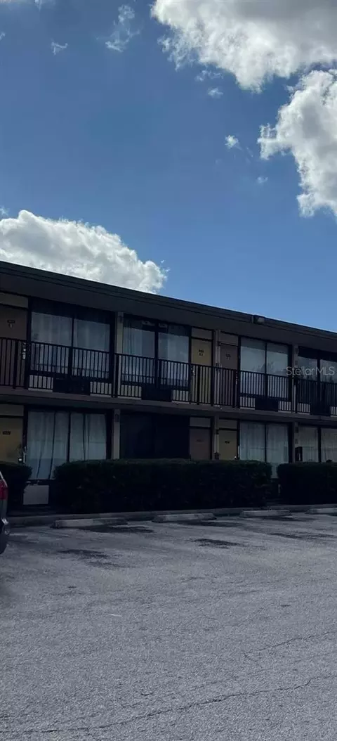 7900 S Orange Blossom Trl #2081, Orlando, FL 32809