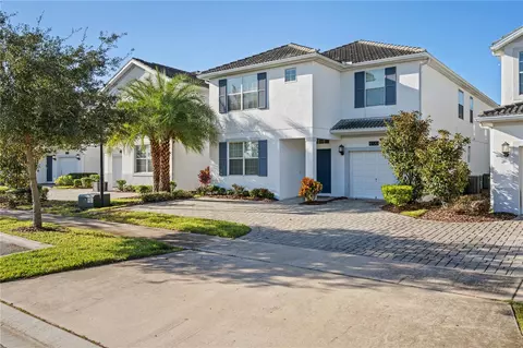 4720 Kings Castle Cir, Kissimmee, FL 34746