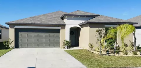 3809 Romano Busciglio St, Tampa, FL 33619