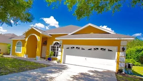 844 Montana Ave, Davenport, FL 33897