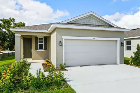 949 Blue Creek Dr, Haines City, FL 33844