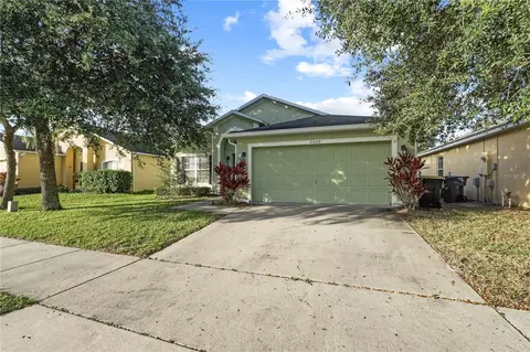 2059 Royal Ridge Dr, Davenport, FL 33896