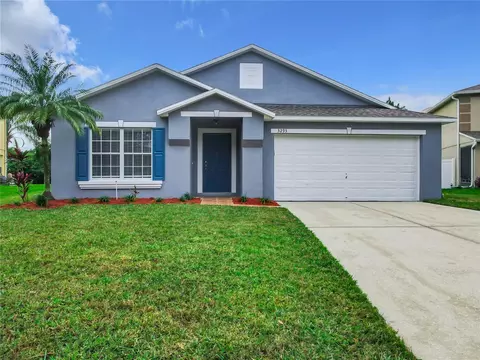 3293 Amberley Park Cir, Kissimmee, FL 34743