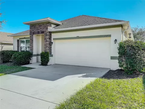 1549 Sterns Dr, Leesburg, FL 34748