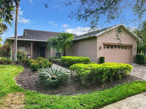 281 Crystal River Dr, Poinciana, FL 34759