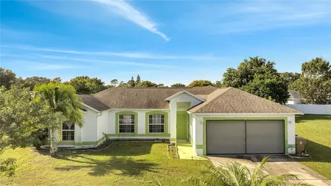 2414 Bellingham Ct, Kissimmee, FL 34746