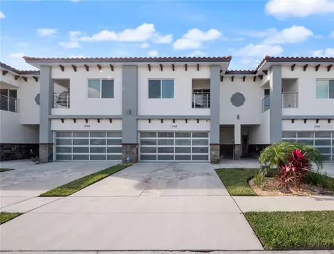 1988 Greenbriar Ter, Davenport, FL 33837