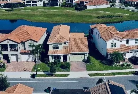 13195 Stanthorne Ave, Orlando, FL 32832