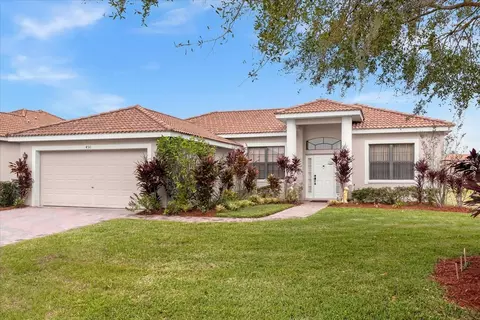 450 Cinnamon Dr, Kissimmee, FL 34759