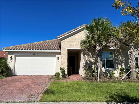 3924 Carrick Bend Dr, Kissimmee, FL 34746