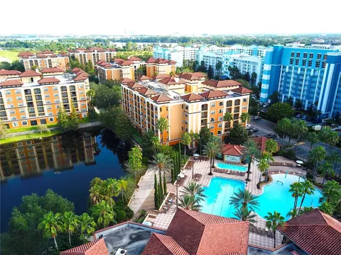12544 Floridays Resort Dr #105-B, Orlando, FL 32821