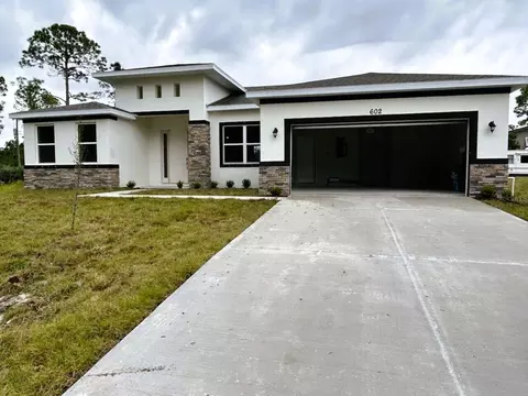602 Tobias St SE, Palm Bay, FL 32909