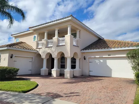 910 Spinnaker Way, Kissimmee, FL 34746