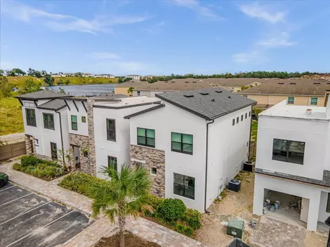 136 Villa Domani Cir, Davenport, FL 33896
