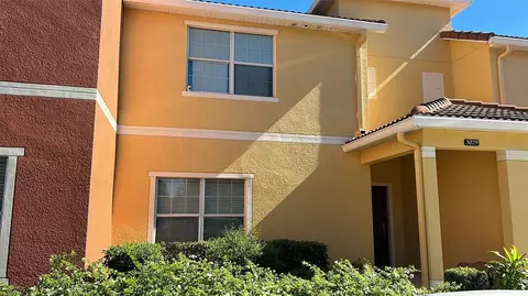 3029 Beach Palm Ave, Kissimmee, FL 34747