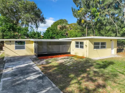 1730 Gladys St, Largo, FL 33774
