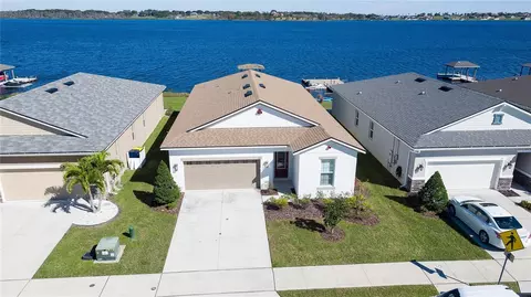 129 Summershore Dr, Auburndale, FL 33823