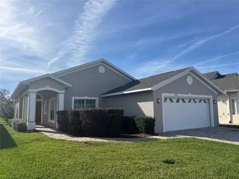 419 Royal Palm Dr, Davenport, FL 33837