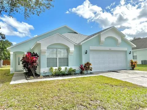 2112 Mallard Creek Cir, Kissimmee, FL 34743