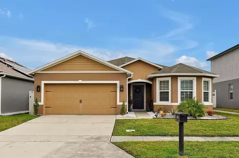 1981 Continental St, Saint Cloud, FL 34769