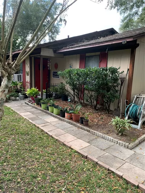855 Hughey St, Apopka, FL 32703