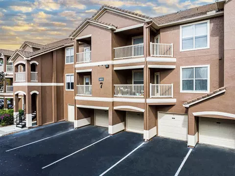 8836 Villa View Cir #203, Orlando, FL 32821