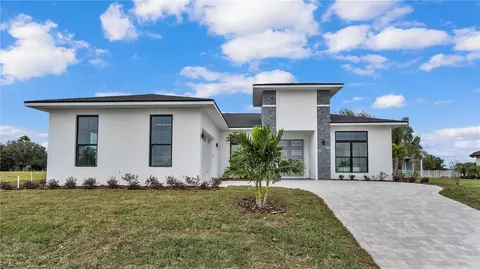 266 Amaryllis Way, Lake Alfred, FL 33850