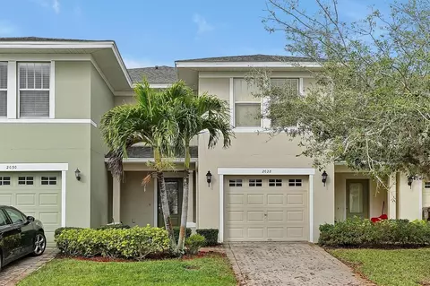 2028 Cypress Bay Blvd, Kissimmee, FL 34743
