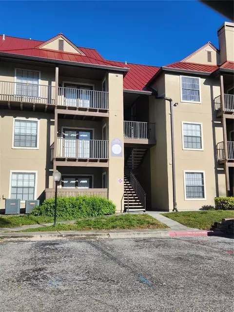 224 Afton Sq #205, Altamonte Springs, FL 32714