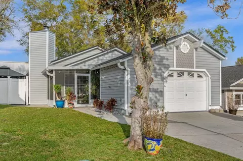 116 Lamplighter Dr, Sanford, FL 32771
