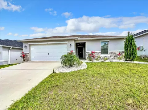 913 Gotthard Pass Dr, Winter Haven, FL 33881