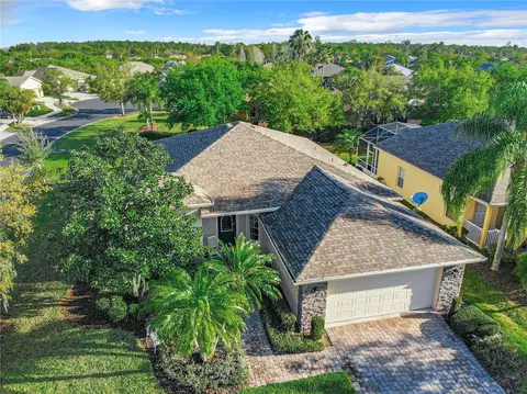 124 Florence Ln, Poinciana, FL 34759