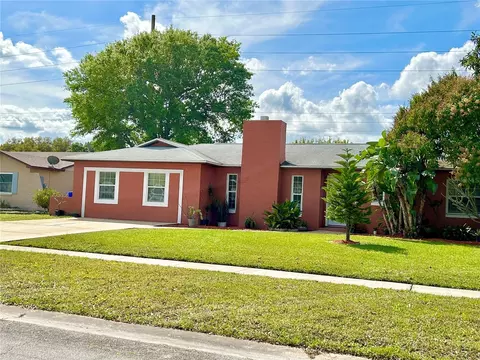 2408 Oakwood Ct, Kissimmee, FL 34744
