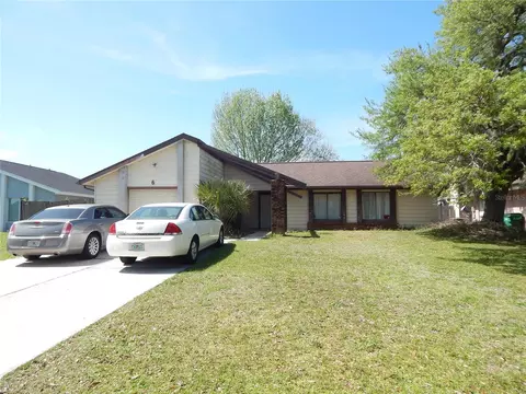 6 Chip Ct, Kissimmee, FL 34759