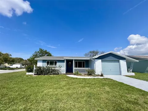 7225 Deerfield Dr, Port Richey, FL 34668