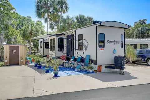 2215 73rd St E #52, Palmetto, FL 34221