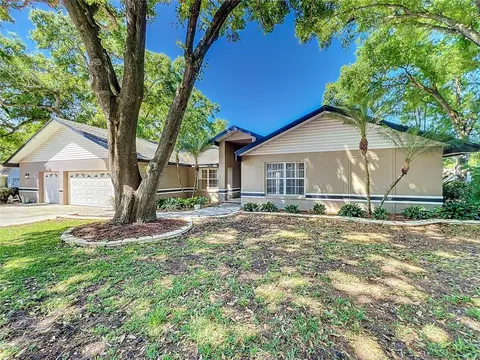 2257 Longleaf Cir, Lakeland, FL 33810