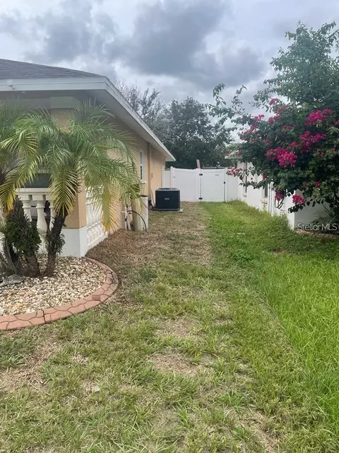 15417 Florida Breeze Loop, Wimauma, FL 33598