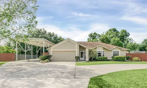 501 Clay Dr, Saint Cloud, FL 34769