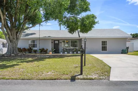 412 Shoal Ln, Winter Haven, FL 33884