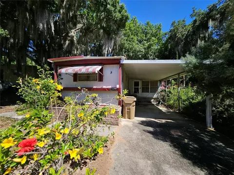 17508 Palm Dr, Montverde, FL 34756