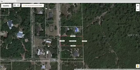 197 Avenue Ave, Ocklawaha, FL 32179