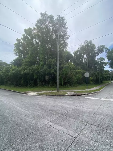 401 S Kentucky Ave, Deland, FL 32724