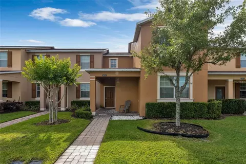 9028 Savannah Magnolia Ln, Orlando, FL 32832
