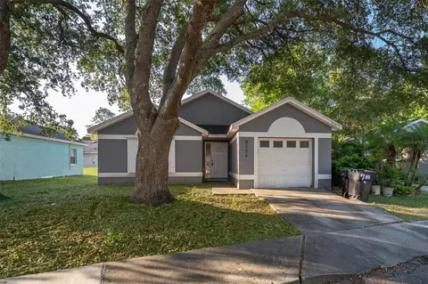 9606 Rivers Bend Ct, Orlando, FL 32825